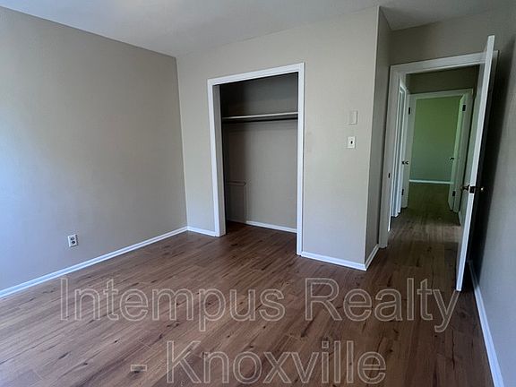 4th image of 712 S Beaman St