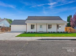 1700 Pennington Dr, Ontario, OR 97914