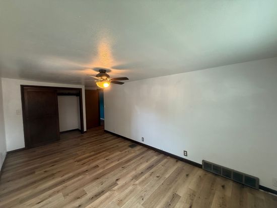 870 Waverly Pl, Green Bay, WI 54304