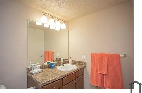 3440 E Rosemeade Pkwy #2BR2BA — Photo 2