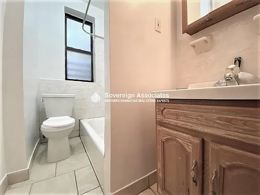 Rented by Sovereign Associates | media 12