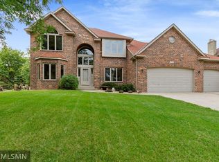 14230 60th Pl N, Plymouth, MN 55446