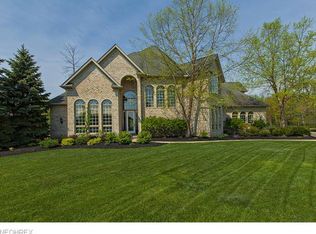 7342 Royal Portrush Dr, Solon, OH 44139
