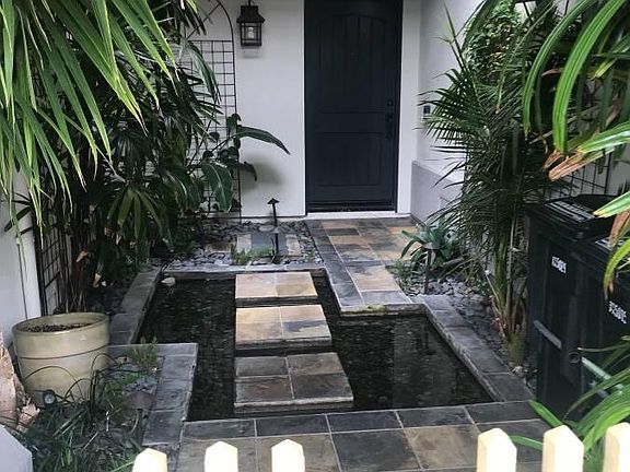 2nd image of 2725 Bungalow Pl