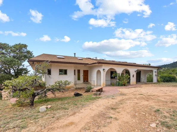 7 Stacy Rd, Santa Fe, NM 87505