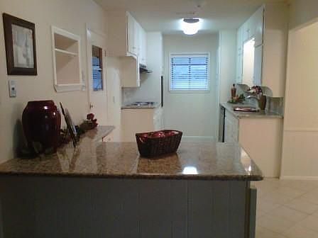 2nd image of 190 Saturn Cir