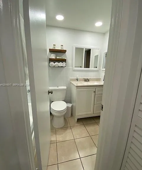 7915 Camino Real #N-217 — Photo 5