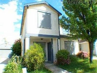 8961 Arborview Dr, Elk Grove, CA, 95758