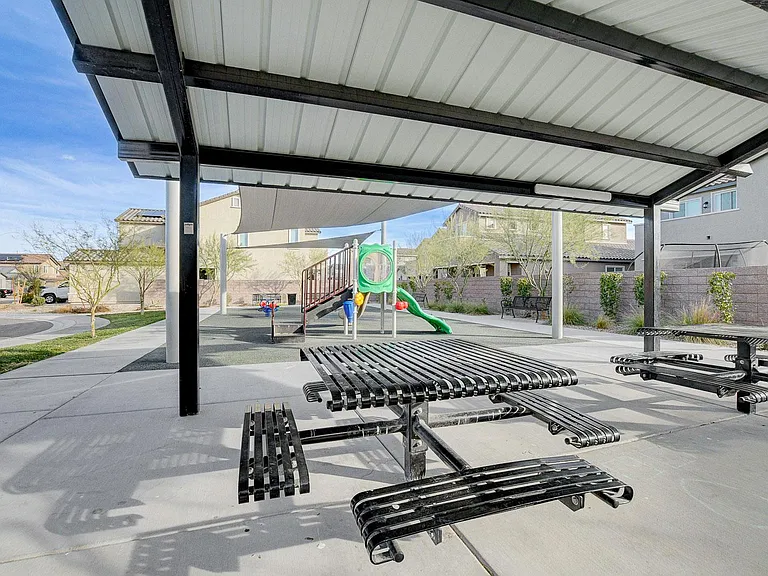 4348 Outlook Vista Ave — Photo 45