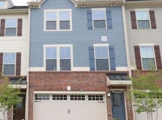 1010 Drayman Pl, Apex, NC 27502