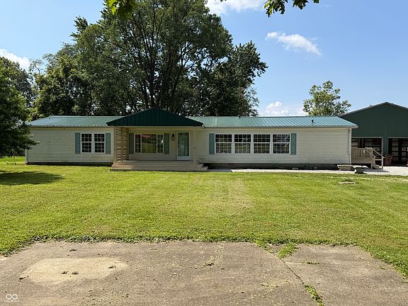 2nd image of 6870 State Road 158