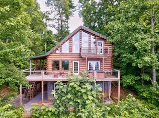 1815 Silver Poplar Ln, Sevierville, TN 37876