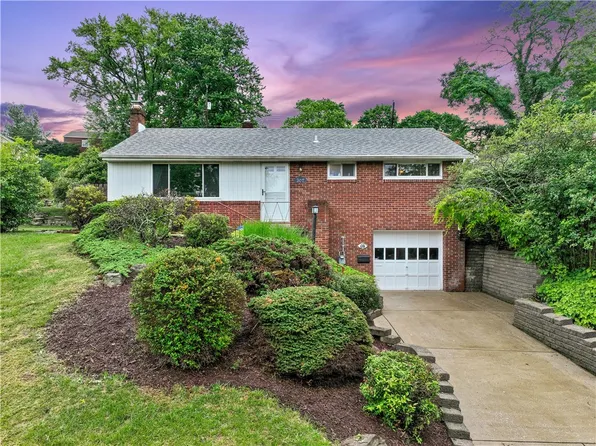 307 Algoma Dr, Pittsburgh, PA 15236
