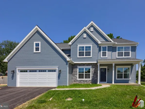 47 Vista Ct, Lititz, PA 17543