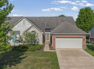 28061 Tremonte Dr #70, New Hudson, MI 48165