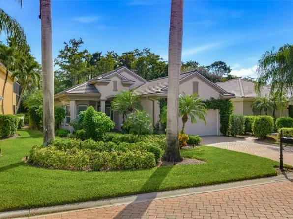 9202 Troon Lakes DR, NAPLES, FL 34109
