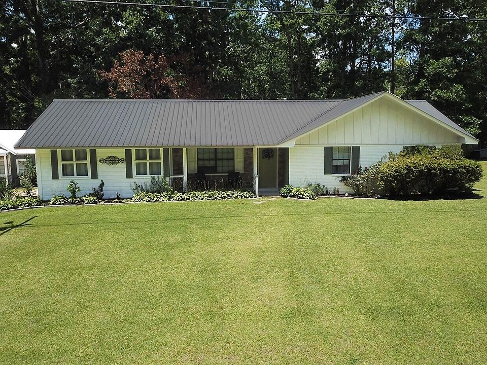 1st image of 213 Old Marietta Rd