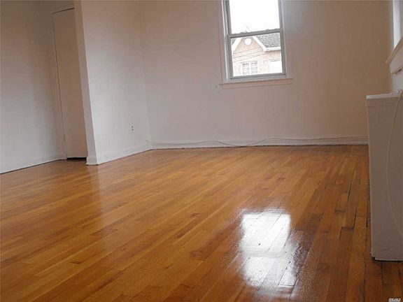 5th image of 93 Essex St