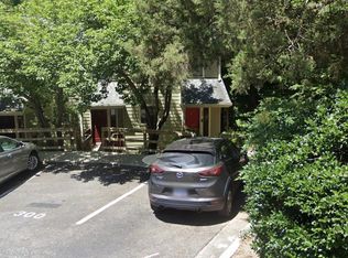 300 Cedarwood Ln, Carrboro, NC 27510