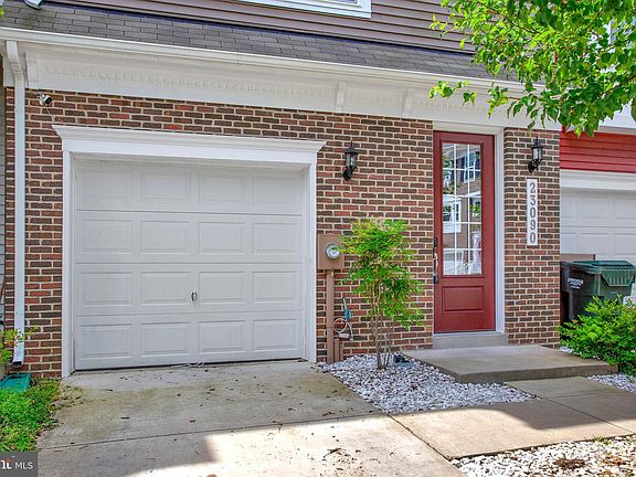 5th image of 23090 Mountain Laurel Ln