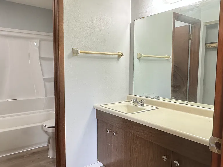3401 Woodman Dr #202 — Photo 9
