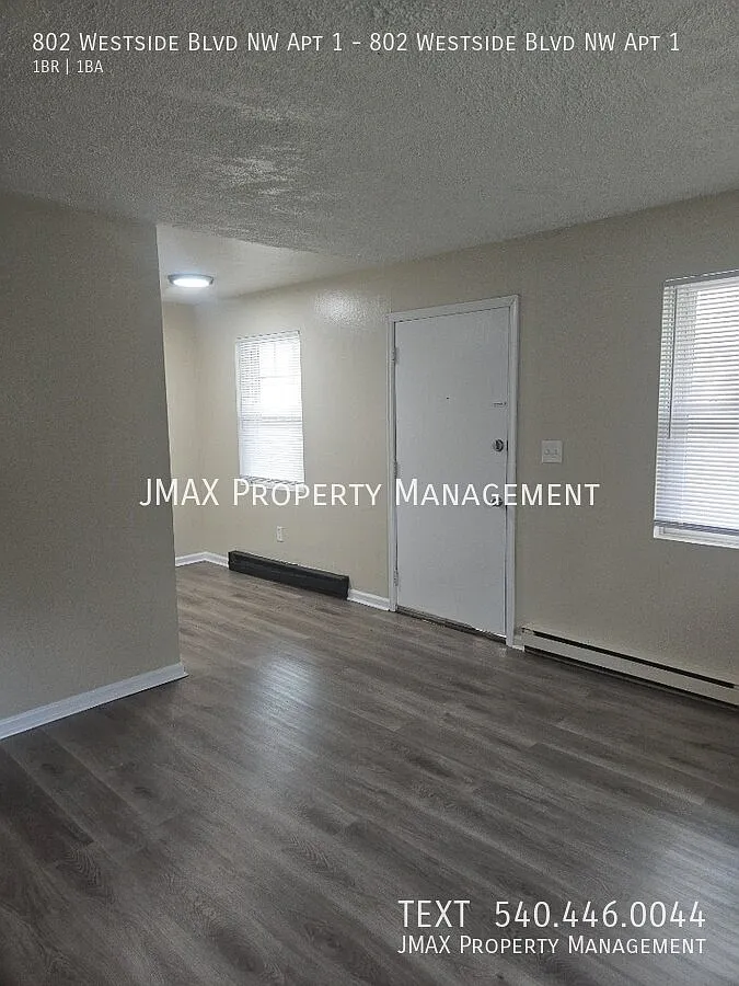 802 Westside Blvd NW — Photo 2