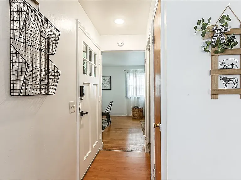 105 Southview Ter — Photo 11
