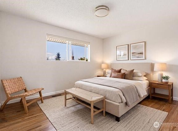 5th image of 1515 NE 3rd Avenue