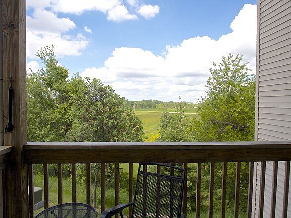 5th image of 10111 Sutton Dr Unit 7