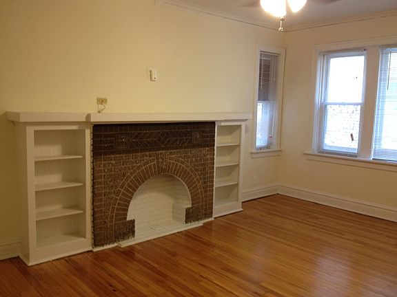 2nd image of 3311 W Palmer St #2