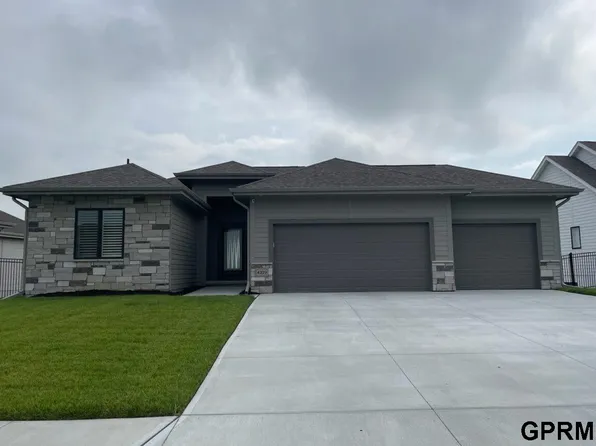 11905 S 110th St, Papillion, NE 68046