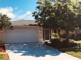 2013 SE 29th St, Cape Coral, FL 33904