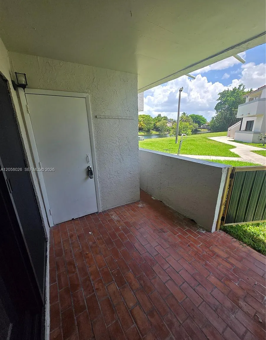 The Porticos Condo #1 — Photo 2
