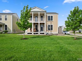 6113 New Town Dr, Saint Charles, MO 63301