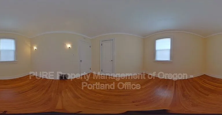 2411 SE Madison St — Photo 5