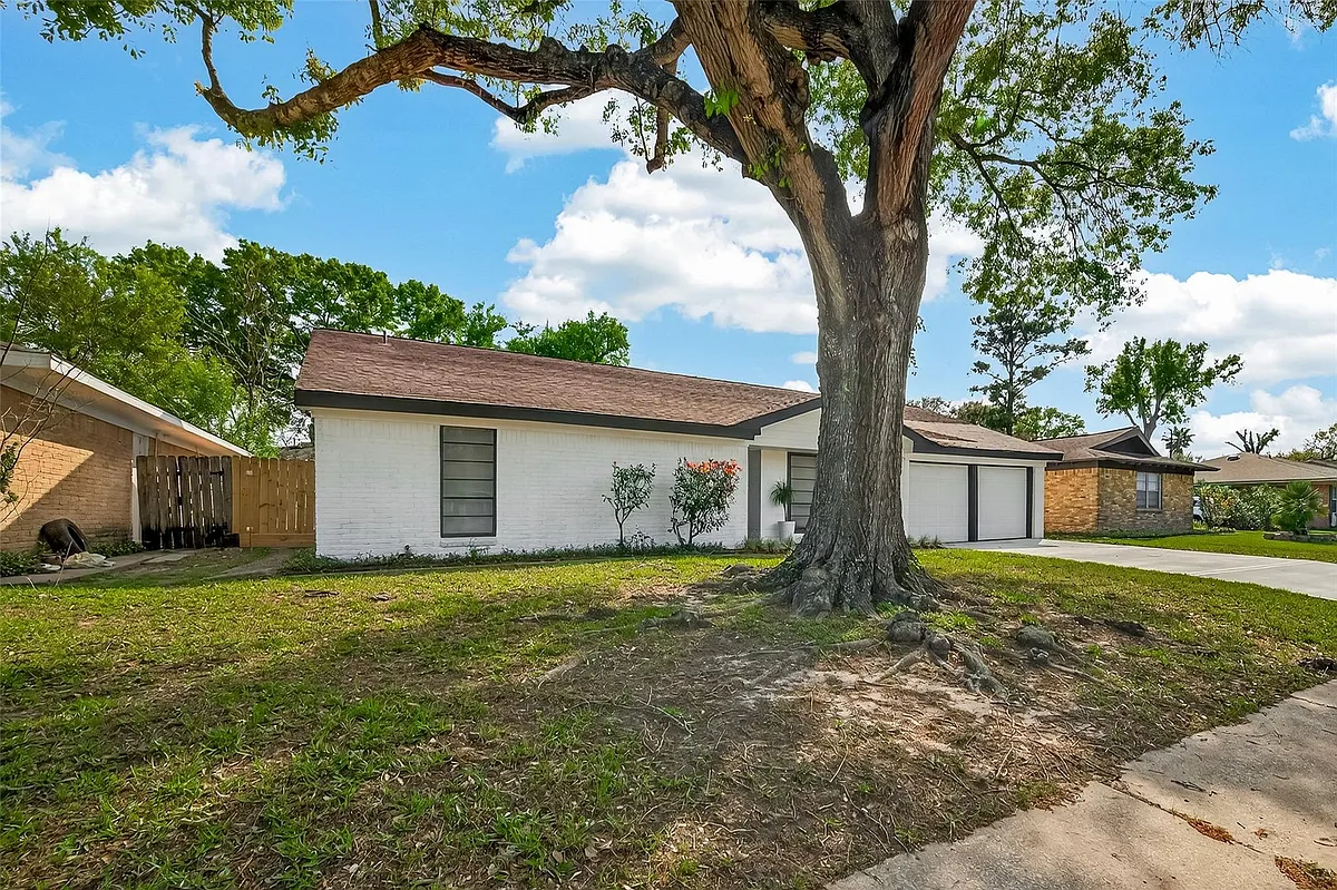 Building Photo - 5523 Kuldell Dr