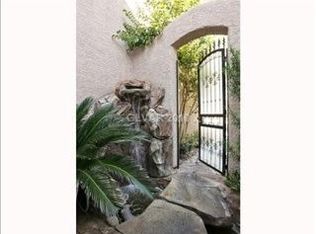9425 Queen Charlotte Dr, Las Vegas, NV 89145