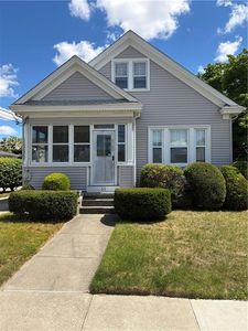 55 Stevens Rd, Cranston, RI, 02910