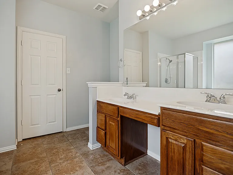 3821 Sandlin St — Photo 22
