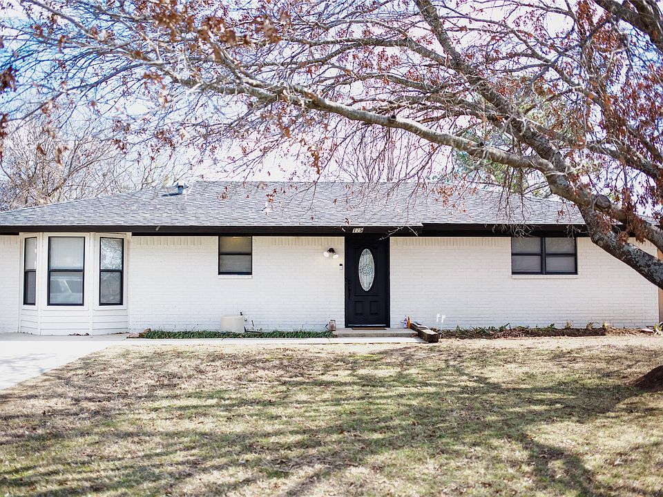 1st image of 129 Bowie Cir