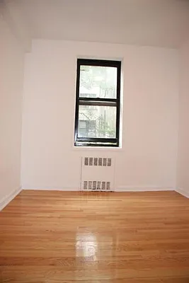 Rented by Lang Realty LLC | media 7