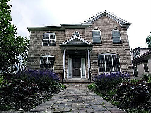 2nd image of 1508 Forest Ave
