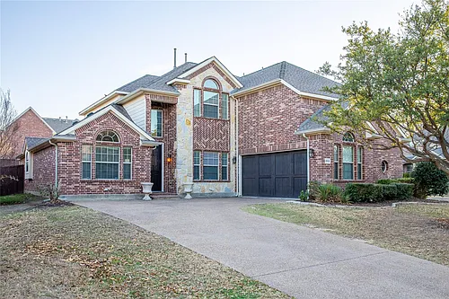 4513 Oxbow Dr Photo 1