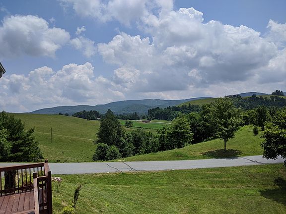 2nd image of 433 Critcher Meadows Dr