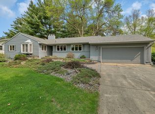 5 Roger Rd, Saint Cloud, MN 56301