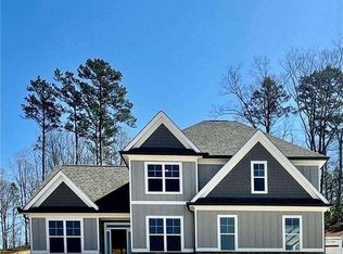 296 Boulder Lake Dr NE, Cartersville, GA 30121