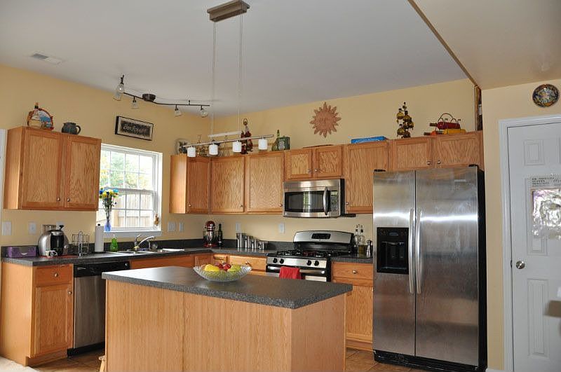 1st image of 806 Sweet Tessa Dr