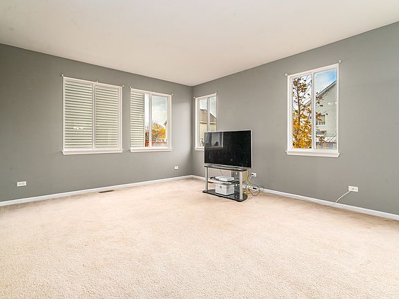 5th image of 3111 Nantucket Dr