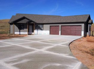 2288 Tumble Weed Trl, Spearfish, SD 57783