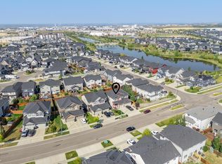 130 Abbey Rd, Strathcona County, AB T8H0Z2